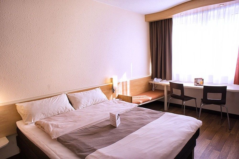 Ibis Linz City Bagian luar foto